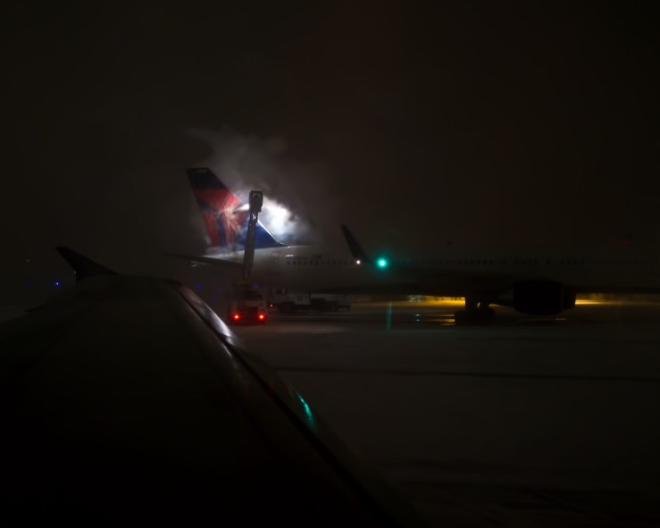 De-icing Delta in Detroit -- rona black